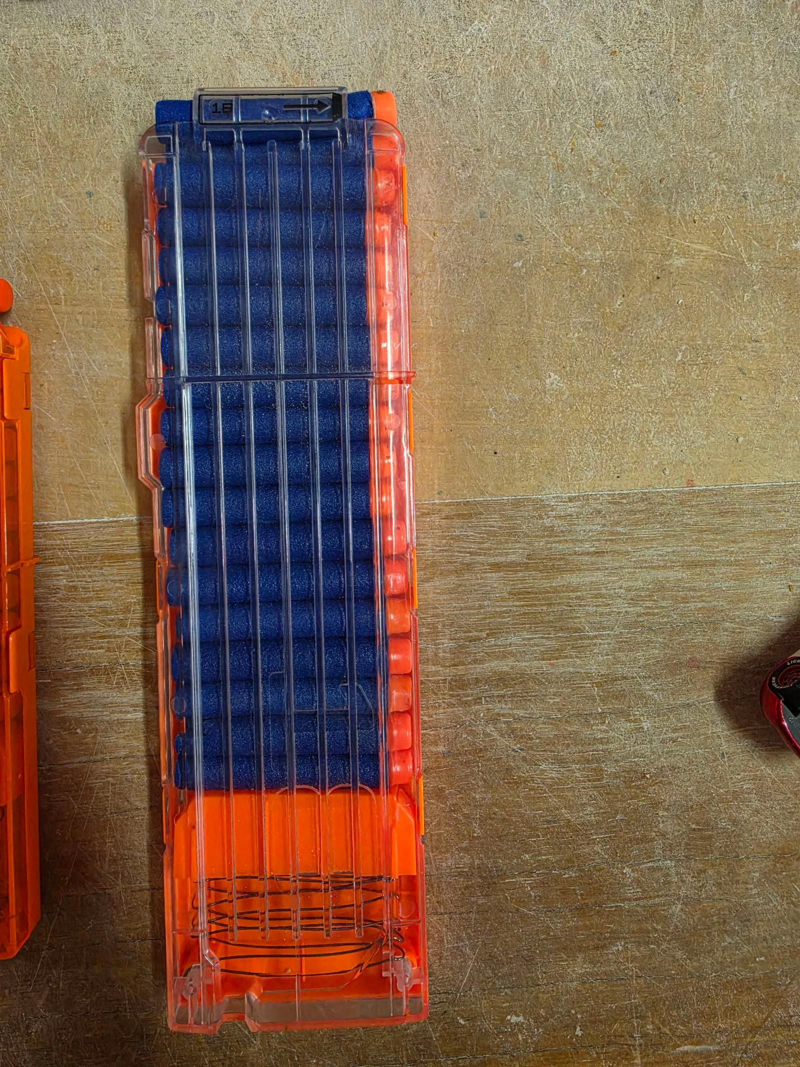 Pacote de dois carregadores Nerf com 50 dardos de espuma de borracha. – photo 6